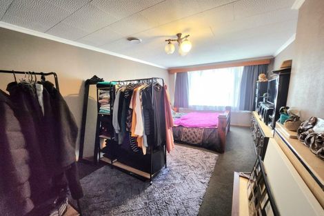 Photo of property in 19 Avon Street, South Hill, Oamaru, 9400