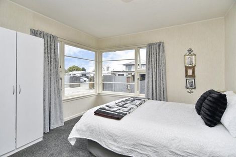 Photo of property in 70 Basingstoke Street, Aranui, Christchurch, 8061