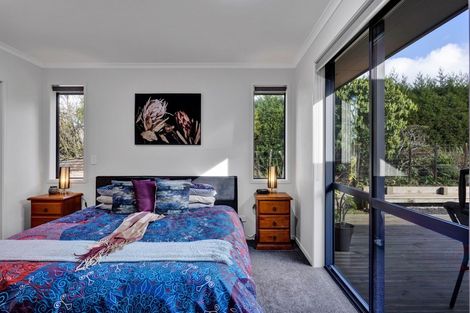 Photo of property in 31 Flint Road West, Stratford, 4332