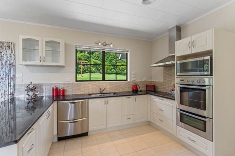 Photo of property in 133 Winara Avenue, Waikanae, 5036