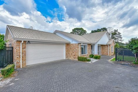 Photo of property in 32 Sheriff Place, Randwick Park, Auckland, 2105