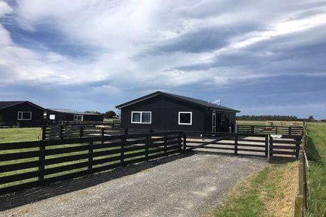 Photo of property in 22 Ulyatt Road, Meeanee, Napier, 4112