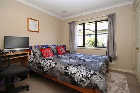 Photo of property in 8 Lockhart Place, Rototuna, Hamilton, 3210