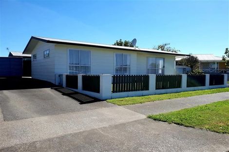 Photo of property in 21 Duckworth Crescent, Greenmeadows, Napier, 4112