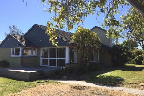 Photo of property in 2 Lovelock Street, Dallington, Christchurch, 8061