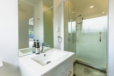 Photo of property in 11/335 Kennedy Road, Pirimai, Napier, 4112