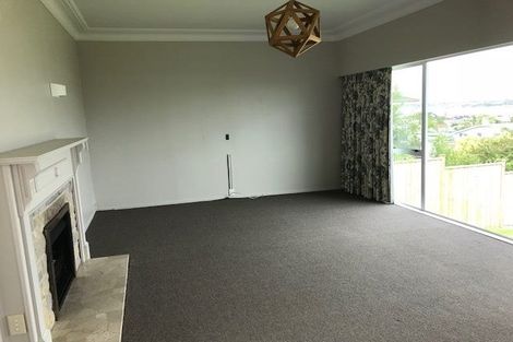 Photo of property in 11 Lynton Road, Bucklands Beach, Auckland, 2012