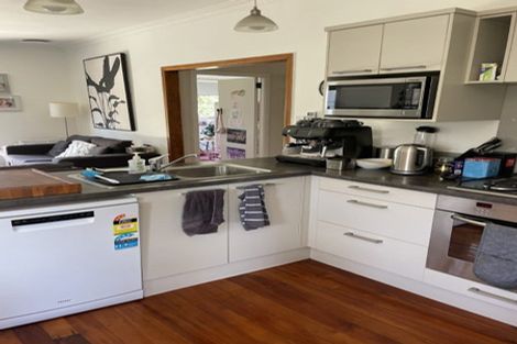 Photo of property in 54 Amaru Road, One Tree Hill, Auckland, 1061