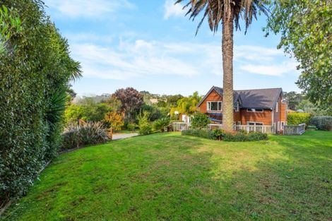 Photo of property in 17 Denehurst Drive, Waimauku, 0812