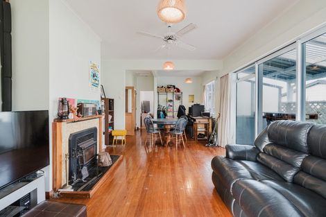 Photo of property in 61 Macfarlane Street, Hamilton East, Hamilton, 3216