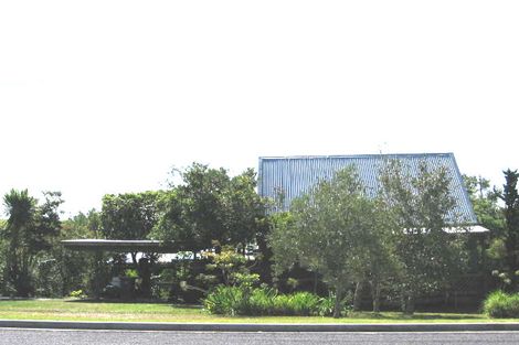 Photo of property in 9 Wairere Road, Torbay, Auckland, 0630