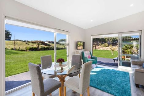 Photo of property in 76 Waitarere Rise Avenue, Waitarere, Levin, 5510