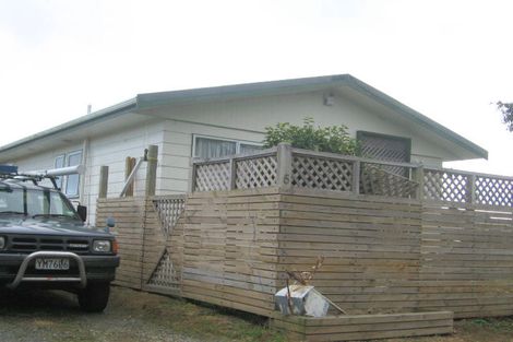 Photo of property in 5 Mayaro Crescent, Grenada Village, Wellington, 6037