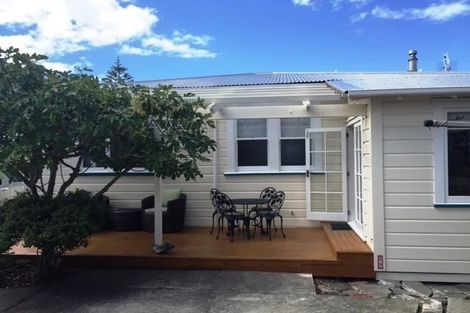 Photo of property in 36 The Esplanade, Westshore, Napier, 4110