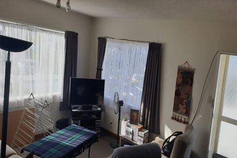 Photo of property in 3/4 Overtoun Terrace, Hataitai, Wellington, 6021