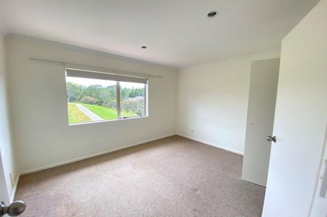 Photo of property in 14 Meharg Place, Fairview Heights, Auckland, 0632