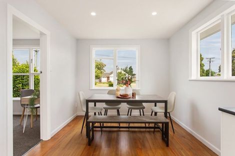 Photo of property in 43 Uxbridge Street, Redwood, Christchurch, 8051