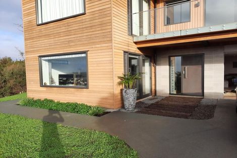 Photo of property in 16 Arabella Lane, Snells Beach, 0920