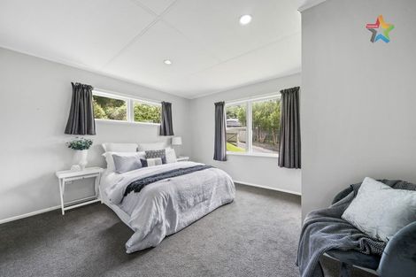 Photo of property in 80 Mulberry Street, Normandale, Lower Hutt, 5010