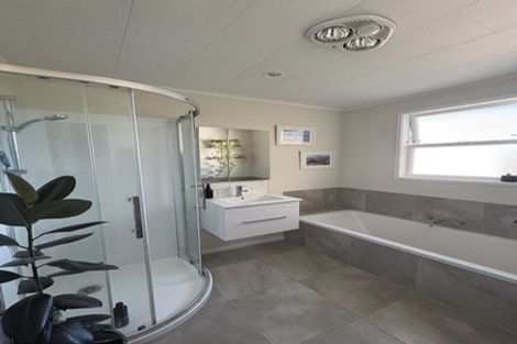 Photo of property in 24 Christie Crescent, Havelock North, 4130