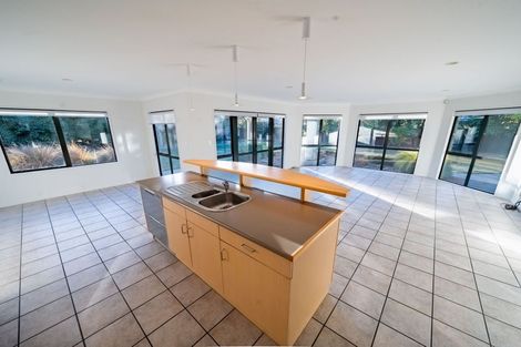 Photo of property in 315 Gardiners Road, Harewood, Christchurch, 8051