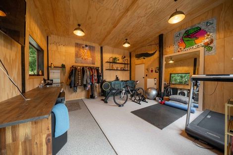 Photo of property in 84 Cover Street, Lumsden, 9730