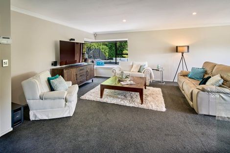Photo of property in 19 Palm Grove, Belmont, Lower Hutt, 5010