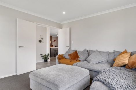 Photo of property in 17 Lakeside Terrace, Omokoroa, 3114