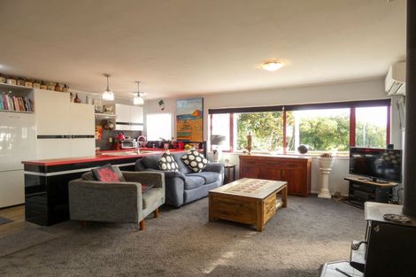 Photo of property in 5 Te Whena Street, Otaki Beach, Otaki, 5512