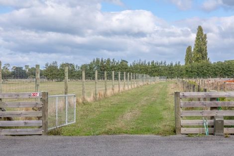 Photo of property in 327 Dalefield Road, Dalefield, Carterton, 5791