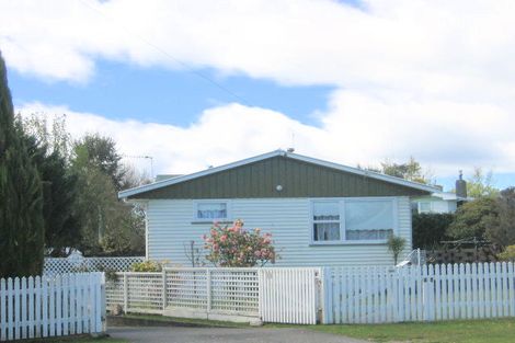 Photo of property in 74 Rainbow Drive, Rainbow Point, Taupo, 3330