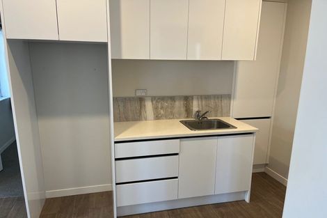 Photo of property in 39 Tinaku Road, Flat Bush, Auckland, 2019