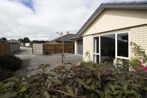 Photo of property in 3a Madison Street, Carterton, 5713