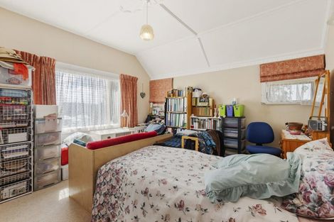 Photo of property in 31 Queens Drive, Kilbirnie, Wellington, 6022