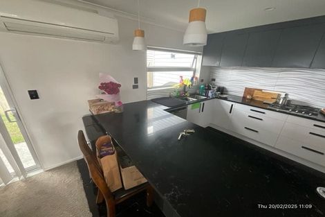 Photo of property in 2 Ambedkar Way, Pukekohe, 2120