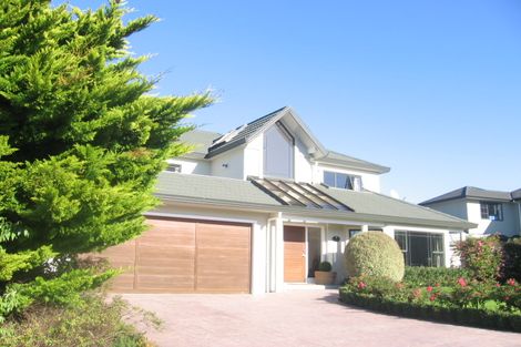 Photo of property in 6 Voyager Way, Whitby, Porirua, 5024