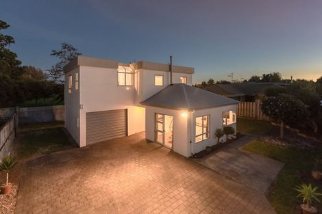 Photo of property in 140a Masters Avenue, Silverdale, Hamilton, 3216