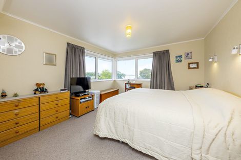 Photo of property in 19 Greers Road, Weymouth, Auckland, 2103