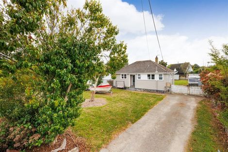 Photo of property in 6 Johnson Street, Bulls, 4818