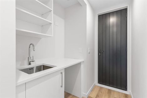 Photo of property in 5/6 Skibbereen Drive, Halswell, Christchurch, 8025