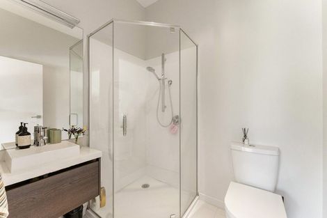 Photo of property in 56 Doone Street, Lynmouth, New Plymouth, 4310