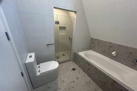 Photo of property in 344a East Coast Road, Sunnynook, Auckland, 0632