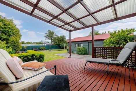 Photo of property in 6 Pascal Street, Palmerston North, 4410
