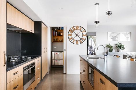 Photo of property in 7 Greenvale Place, Welcome Bay, Tauranga, 3112