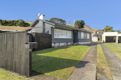 Photo of property in 97 South Road, Blagdon, New Plymouth, 4310
