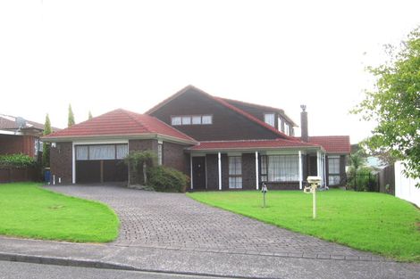 Photo of property in 11 Wairata Place, Te Atatu South, Auckland, 0610