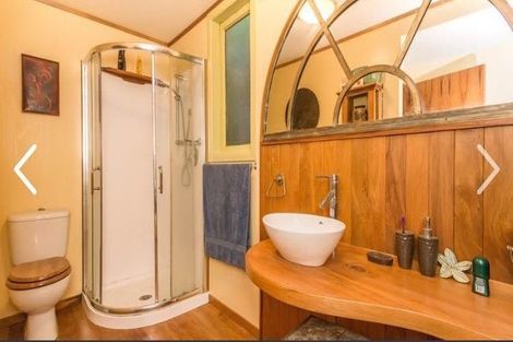 Photo of property in 30 Ocean View Road, Huia, Auckland, 0604