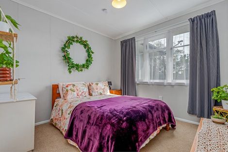 Photo of property in 10 Rimu Place, Cloverlea, Palmerston North, 4412