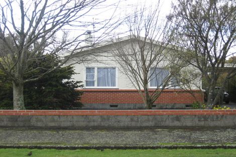Photo of property in 50 Kent Street, Carterton, 5713