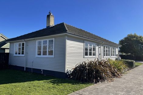 Photo of property in 37 Blighs Road, Strowan, Christchurch, 8052